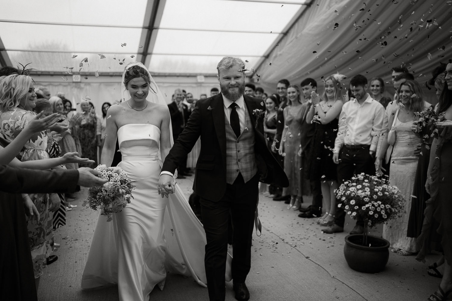 FAMILY HOME FARM WEDDING PHOTOGRAPHY LLANTWIT MAJOR 007 FAMILY HOME FARM WEDDING PHOTOGRAPHY LLANTWIT MAJOR 007